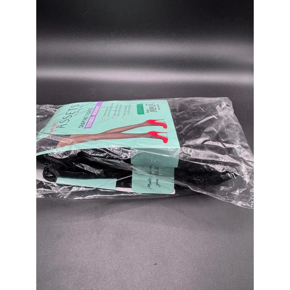 Love Your Assets Spanx Shaping Tights Black Textured Wish Bone Size 3 2049